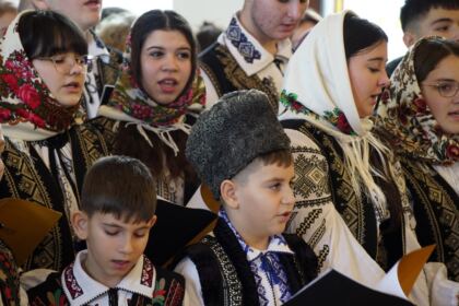 Colindători la Centrul Eparhial al Arhiepiscopiei Dunării de Jos – fotografia 42