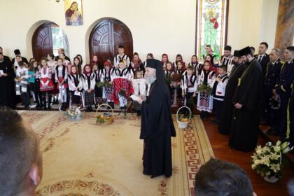 Colindători la Centrul Eparhial al Arhiepiscopiei Dunării de Jos – fotografia 51