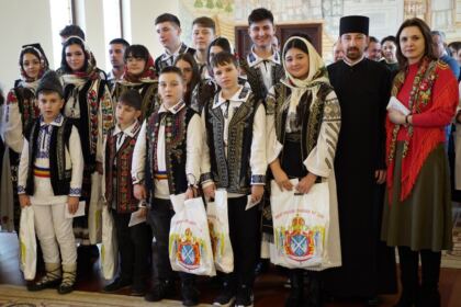 Colindători la Centrul Eparhial al Arhiepiscopiei Dunării de Jos – fotografia 64