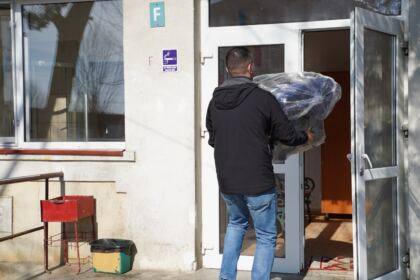 Activităţi de ajutorare a persoanelor vârstnice la Brăila – fotografia 31