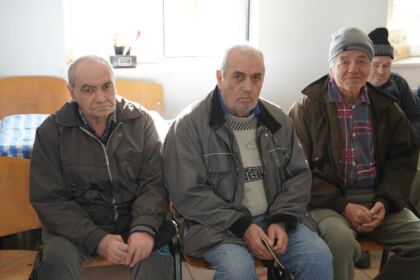 Activităţi de ajutorare a persoanelor vârstnice la Brăila – fotografia 37