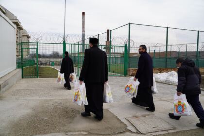Rugăciune şi filantropie în Duminica Înfricoşătoarei Judecăţi – fotografia 5