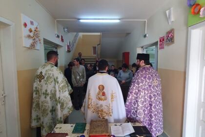 Daruri pentru semenii bolnavi și nevoiași din localitatea Bărăganul – fotografia 6