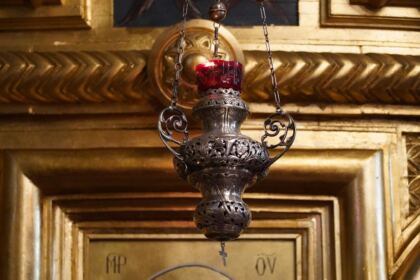 Liturghie şi filantropie în prima zi a noului an la Galaţi – fotografia 5