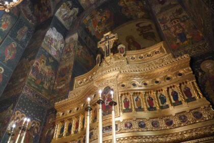 Liturghie şi filantropie în prima zi a noului an la Galaţi – fotografia 16