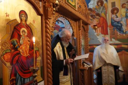 Liturghie şi filantropie în prima zi a noului an la Galaţi – fotografia 9