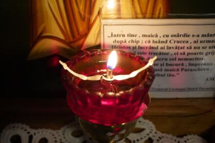 Liturghie şi filantropie în prima zi a noului an la Galaţi – fotografia 13