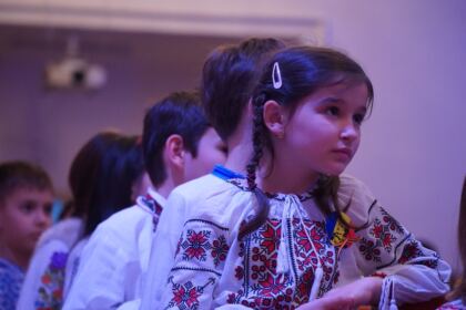 Poetul naţional Mihai Eminescu, omagiat de elevii seminarişti gălăţeni – fotografia 13