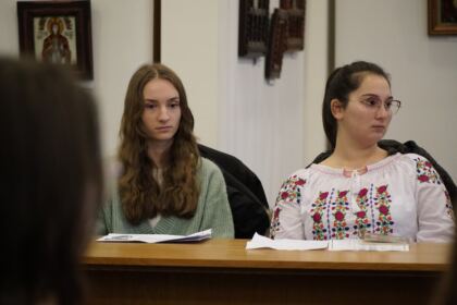 Simpozion interliceal organizat de Seminarul Teologic Ortodox „Sfântul Andrei“ din Galaţi – fotografia 9