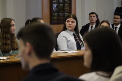 Simpozion interliceal organizat de Seminarul Teologic Ortodox „Sfântul Andrei“ din Galaţi – fotografia 23