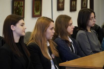 Simpozion interliceal organizat de Seminarul Teologic Ortodox „Sfântul Andrei“ din Galaţi – fotografia 47