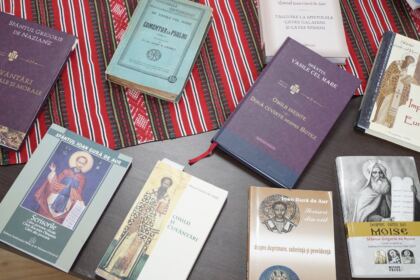 Simpozion studenţesc dedicat Sfinţilor Trei Ierarhi – fotografia 6