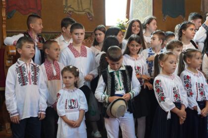 Activităţi de vară pentru copiii din trei comunităţi gălăţene – fotografia 6