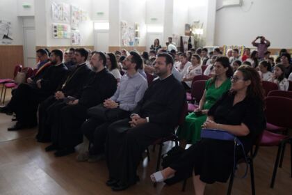 Activităţi de vară pentru copiii din trei comunităţi gălăţene – fotografia 37