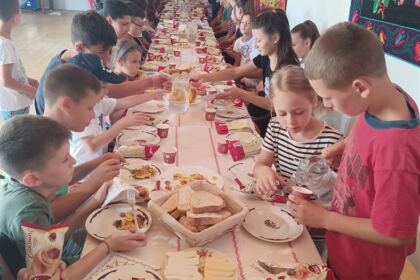 Activităţi de vară pentru copiii din satele Fundeanu şi Nicopole – fotografia 2