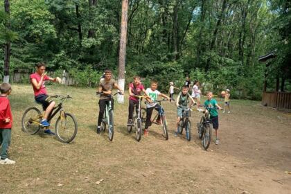 Activităţi de vară pentru copiii din satele Fundeanu şi Nicopole – fotografia 14