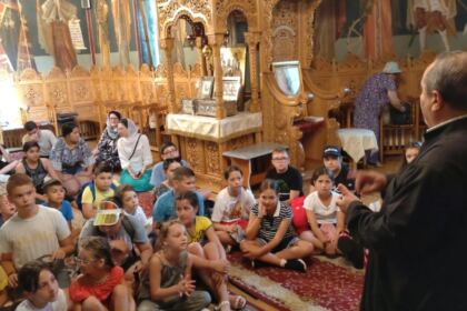 Excursie pentru 50 de copii la Mănăstirea Măxineni – fotografia 2