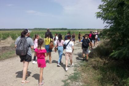 Excursie pentru 50 de copii la Mănăstirea Măxineni – fotografia 6