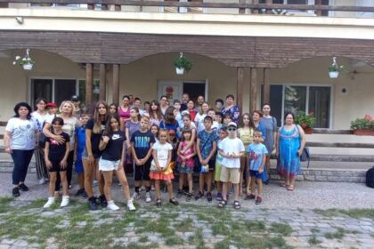Excursie pentru copiii de la Centrul „Sf. Antonie cel Mare“ din Galaţi – fotografia 1