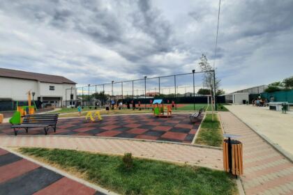 Activităţi de vară pentru 50 de copii din localitatea Matca, judeţul Galaţi – fotografia 15
