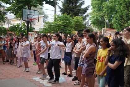 Manifestări cultural-artistice de Ziua Copilului la Galaţi – fotografia 34