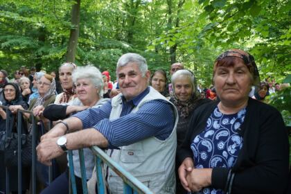 Pelerinajul tinerilor la Mănăstirea Buciumeni – fotografia 31