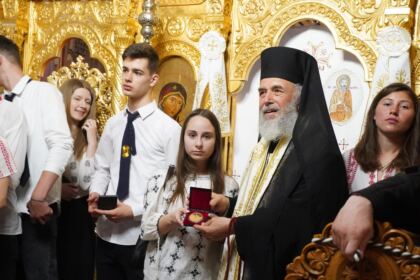 Curs festiv al elevilor seminarişti gălăţeni – fotografia 39