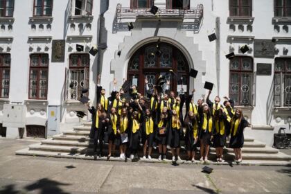 Curs festiv al elevilor seminarişti gălăţeni – fotografia 61