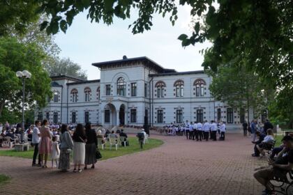 Serbarea elevilor seminarişti gălăţeni – fotografia 1