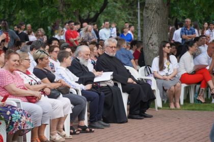 Serbarea elevilor seminarişti gălăţeni – fotografia 6
