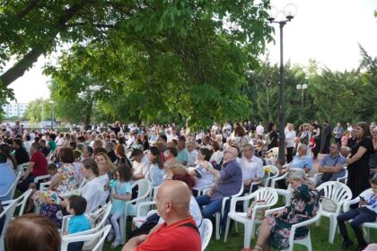 Serbarea elevilor seminarişti gălăţeni – fotografia 14