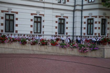 Serbarea elevilor seminarişti gălăţeni – fotografia 19