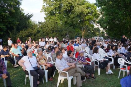 Serbarea elevilor seminarişti gălăţeni – fotografia 28