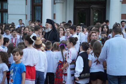 Serbarea elevilor seminarişti gălăţeni – fotografia 40