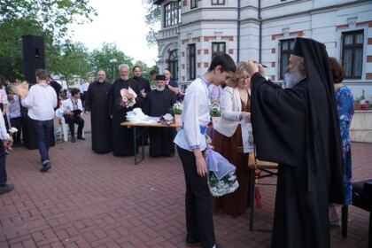 Serbarea elevilor seminarişti gălăţeni – fotografia 52