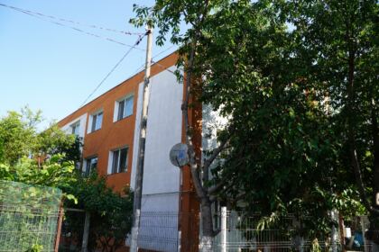 Rugăciune şi daruri pentru vârstnicii din cadrul unui azil brăilean – fotografia 1