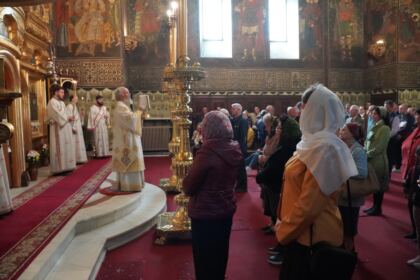 Duminica videcării slăbănogului de la Vitezda, la Catedrala Arhiepiscopală – fotografia 21
