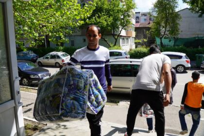 Daruri pentru 50 de vârstnici brăileni – fotografia 35