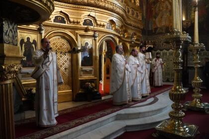 Rugăciune şi daruri pentru persoanele cu deficienţe de vedere – fotografia 19