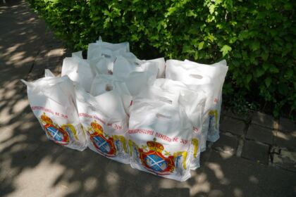 Rugăciune şi daruri pentru persoanele cu deficienţe de vedere – fotografia 31