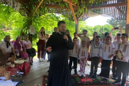 Bucurie și comuniune pentru tineri și vârstnici – fotografia 13