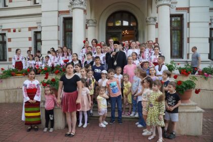 Manifestări cultural-artistice de Ziua Copilului la Galaţi – fotografia 31