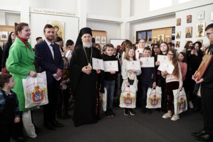 Duminica Ortodoxiei sărbătorită în Arhiepiscopia Dunării de Jos – fotografia 74