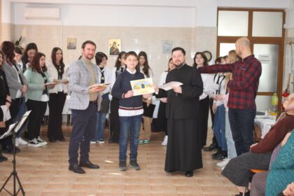 Zi de sărbătoare şi de comuniune pentru vârstnicii gălăţeni – fotografia 24