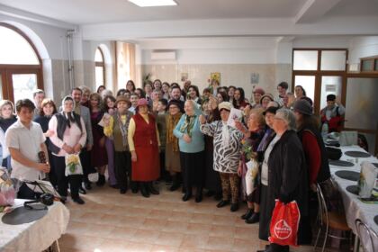 Zi de sărbătoare şi de comuniune pentru vârstnicii gălăţeni – fotografia 29