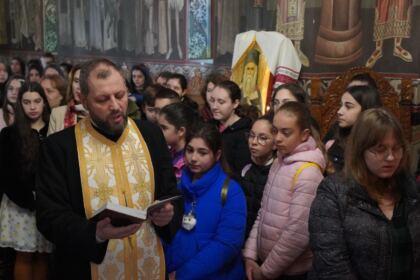 Olimpiadă interdisciplinară la Seminarul Teologic „Sfântul Andrei“ din Galaţi – fotografia 15