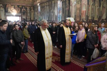 Olimpiadă interdisciplinară la Seminarul Teologic „Sfântul Andrei“ din Galaţi – fotografia 16