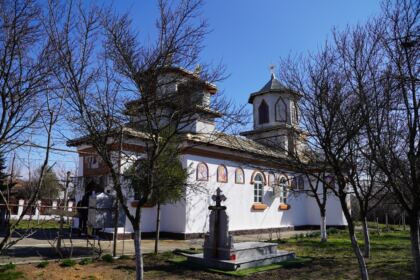 Caravană medicală în localităţile Albina şi Căldăruşa din judeţul Brăila – fotografia 1