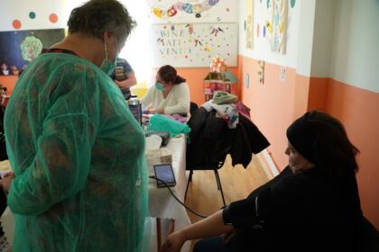 Caravană medicală în localităţile Albina şi Căldăruşa din judeţul Brăila – fotografia 37
