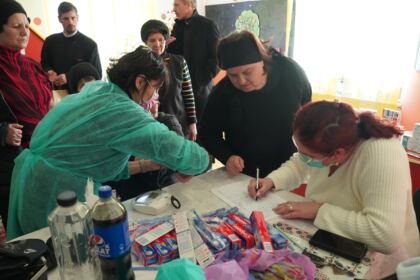 Caravană medicală în localităţile Albina şi Căldăruşa din judeţul Brăila – fotografia 47